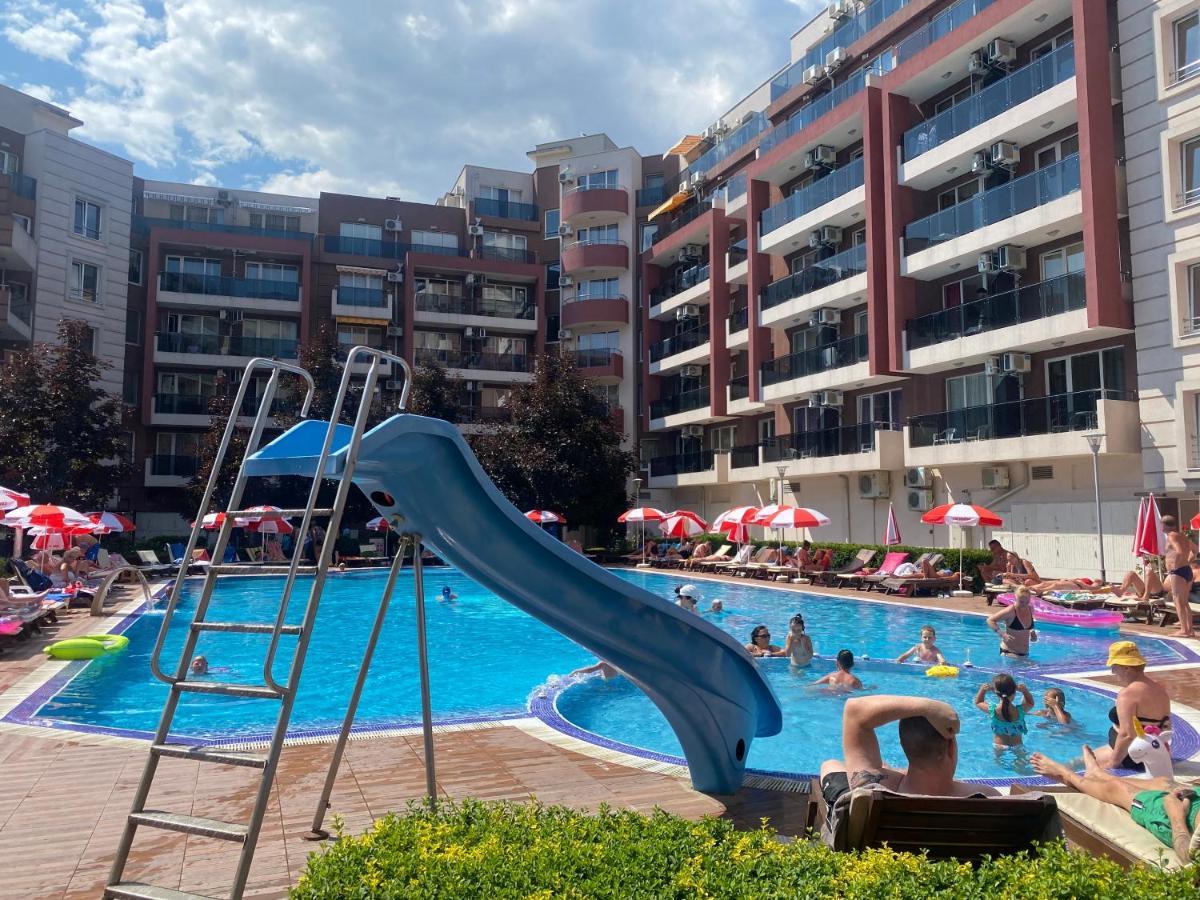 Admiral Plaza A 11 Apartment 阳光海滩 外观 照片
